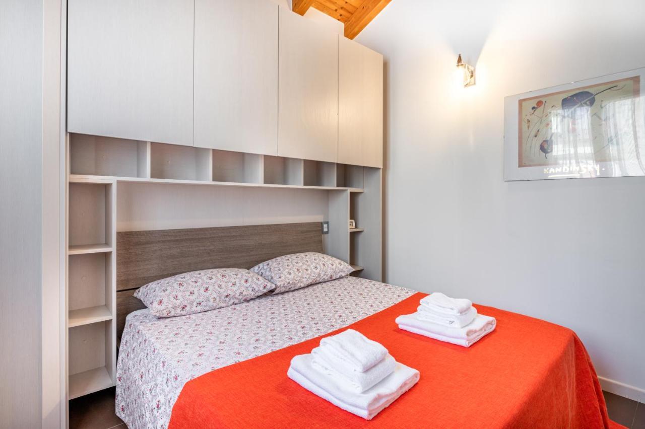 Casenuove Viletta Indipendente A 10 Min Da Parma Case Nuove  Exterior photo